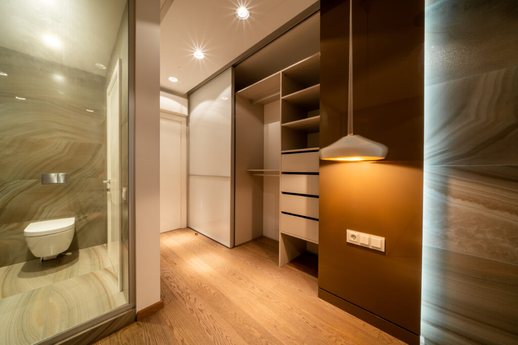 خزائن مودرن -تفصيل خزائن